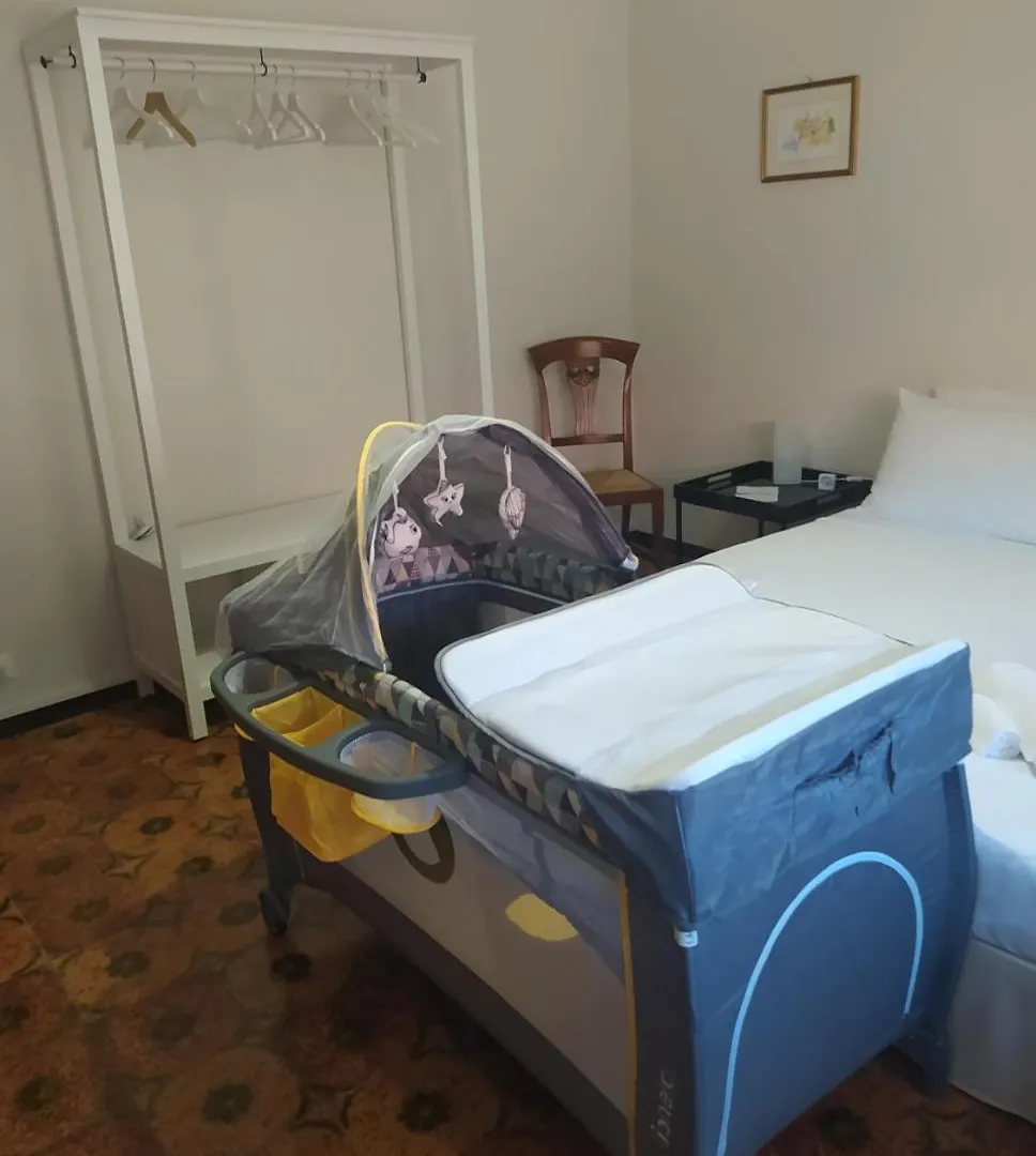 Giuliana'S House By The Sea In Tuscany Torre del Lago Puccini Italy